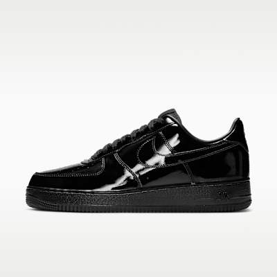 NIKE エアフォース1 '07 ブラック ローカット レザー NIKE公式】ナイキ エア フォース 1 '07 エナメルレザー メンズシューズ